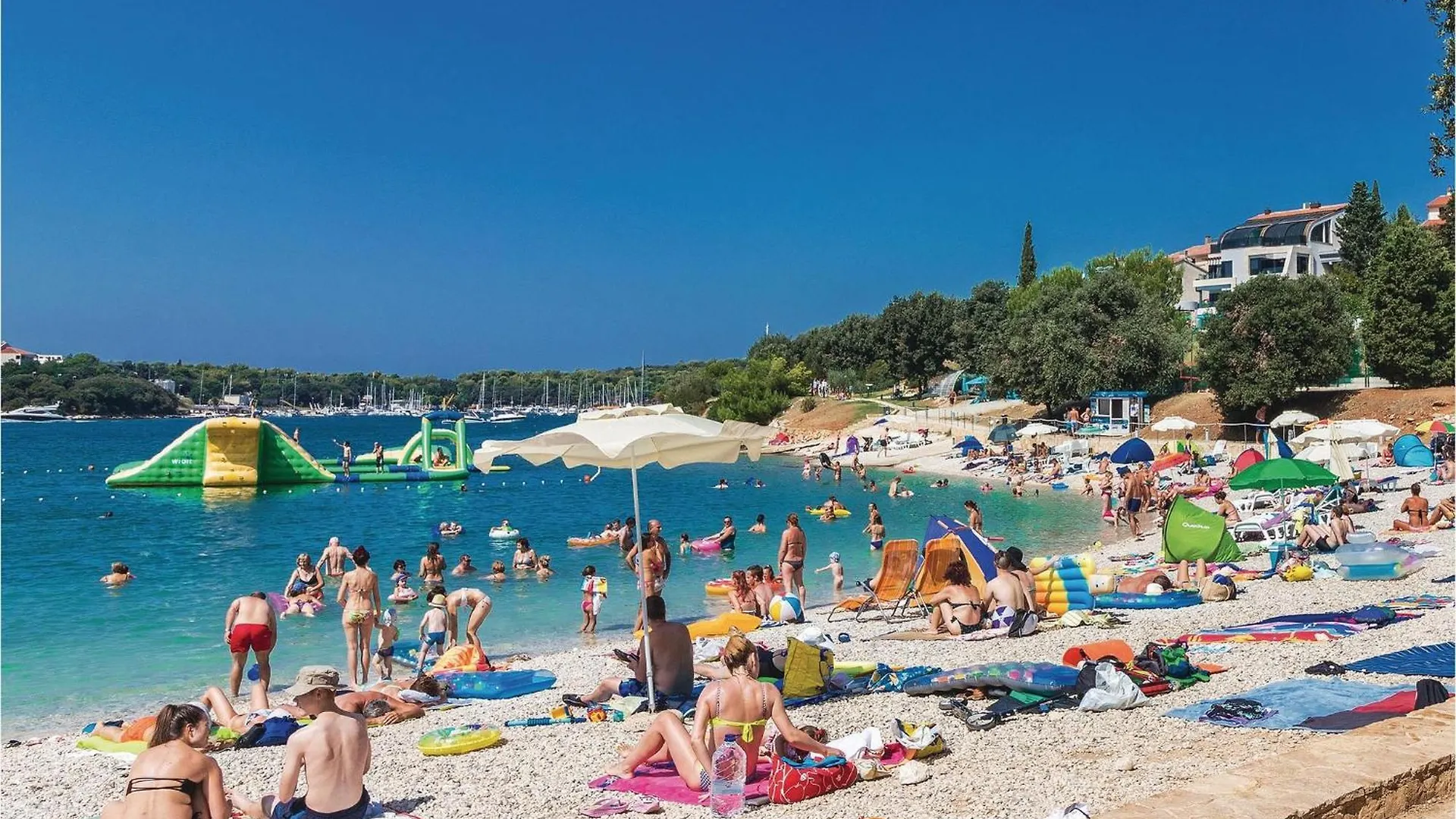 2 Bedroom Amazing Apartment In Pula